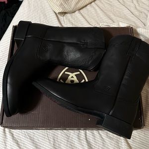 Brand New 13 D (Regular/Medium) Ariat Western Cowboy Boot with box